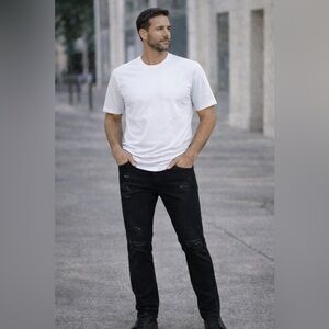 Men's Black Distressed Jeans